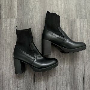 Ankle boots